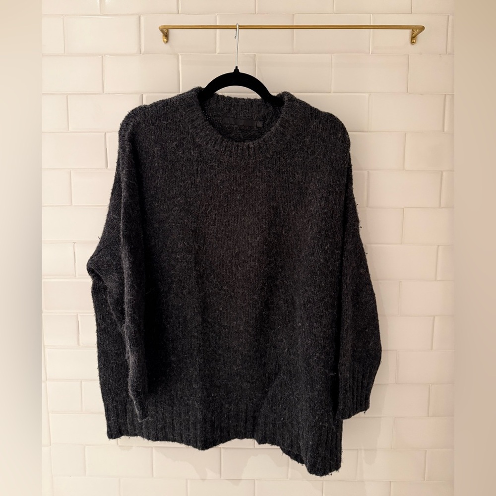 Jenni Kayne. Alpaca Cocoon Crewneck. Charcoal. Small.